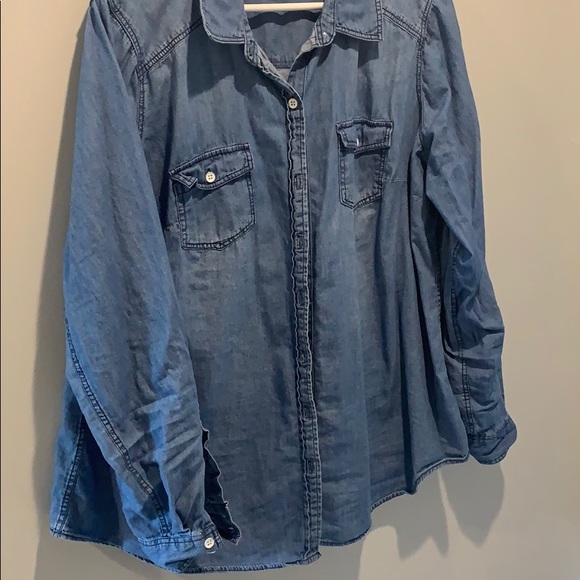 Torrid denim button down - Picture 3 of 3